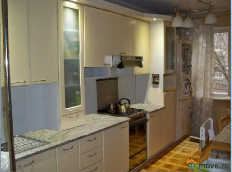 5-комн. квартира, 121 м²