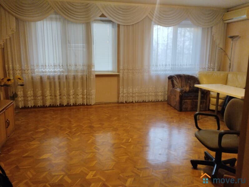 5-комн. квартира, 121 м²