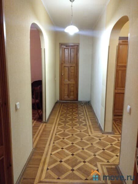 5-комн. квартира, 121 м²