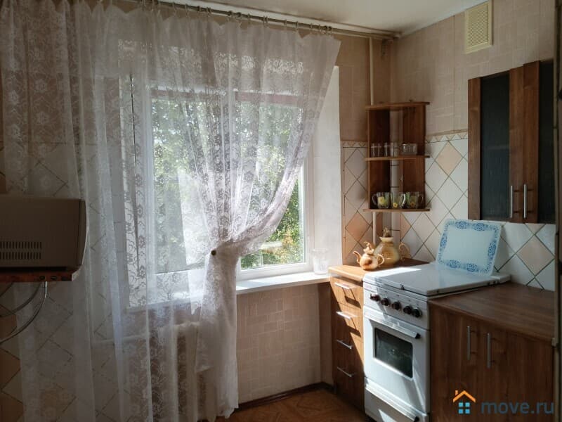 3-комн. квартира, 49.8 м²