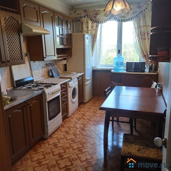 3-комн. квартира, 64.6 м²