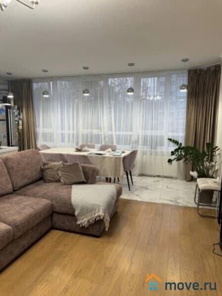 3-комн. квартира, 92 м&sup2;