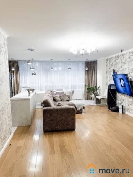 3-комн. квартира, 92 м&sup2;