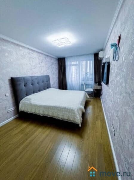 3-комн. квартира, 92 м&sup2;