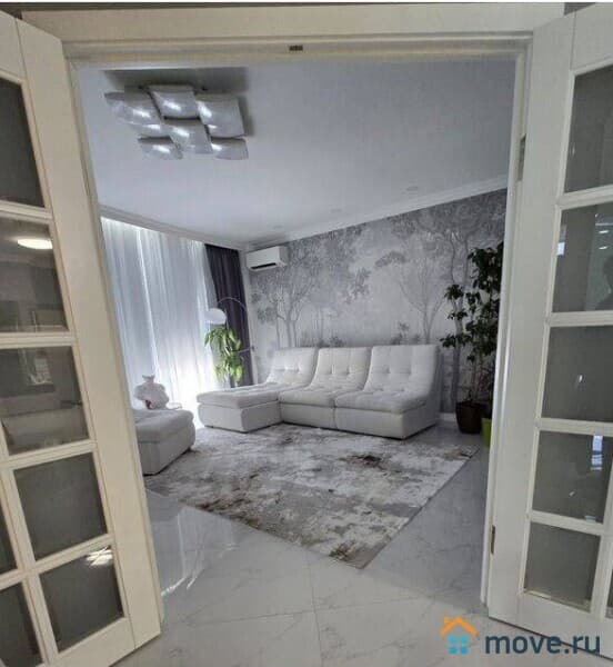 3-комн. квартира, 103 м&sup2;