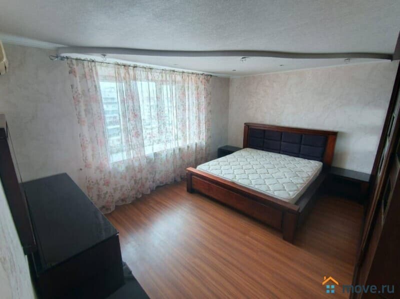 3-комн. квартира, 84 м&sup2;
