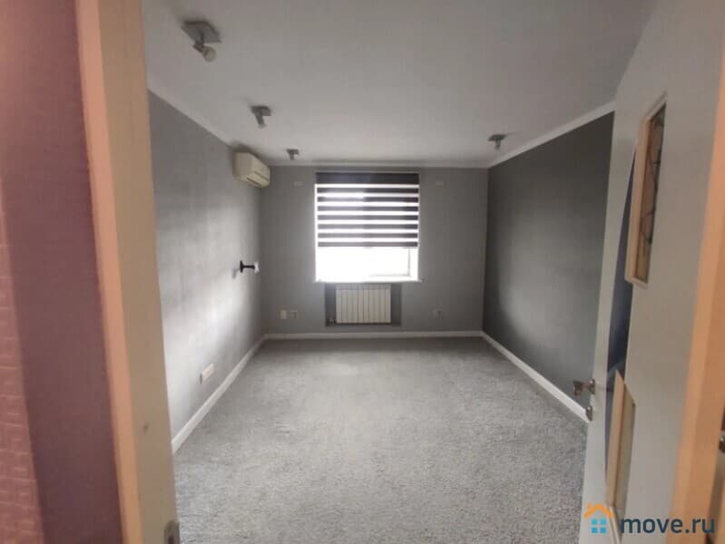 3-комн. квартира, 106 м&sup2;