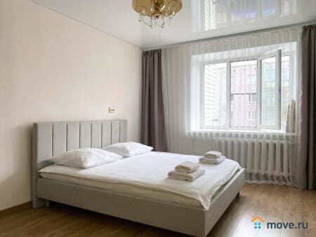 Сдаем 1-комнатную квартиру, 35 м², Вологда, улица Воровского, 60