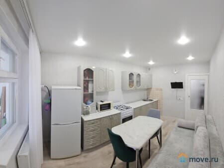 Продаем 1-комнатную квартиру, 39.6 м², Ульяновск, улица Скочилова, 7