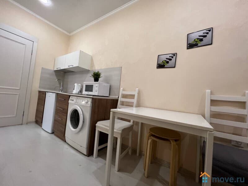 студия, 40 м²