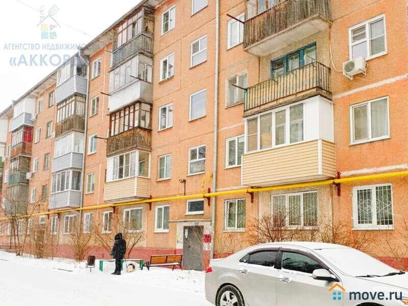 3-комн. квартира, 55.9 м²