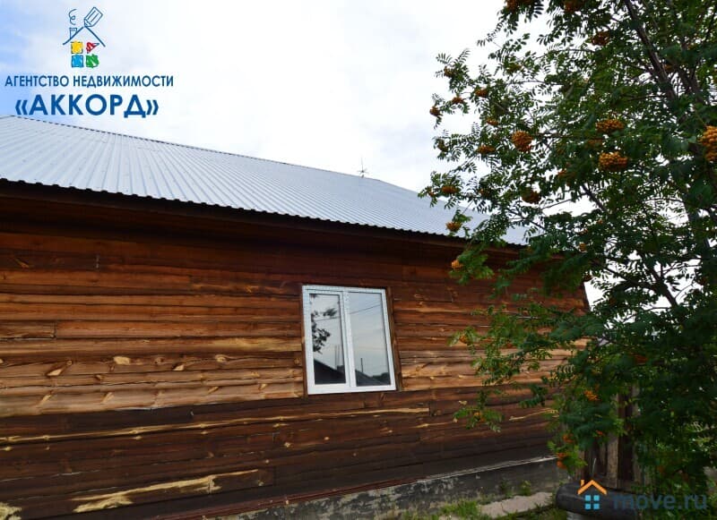 дом, 210 м²