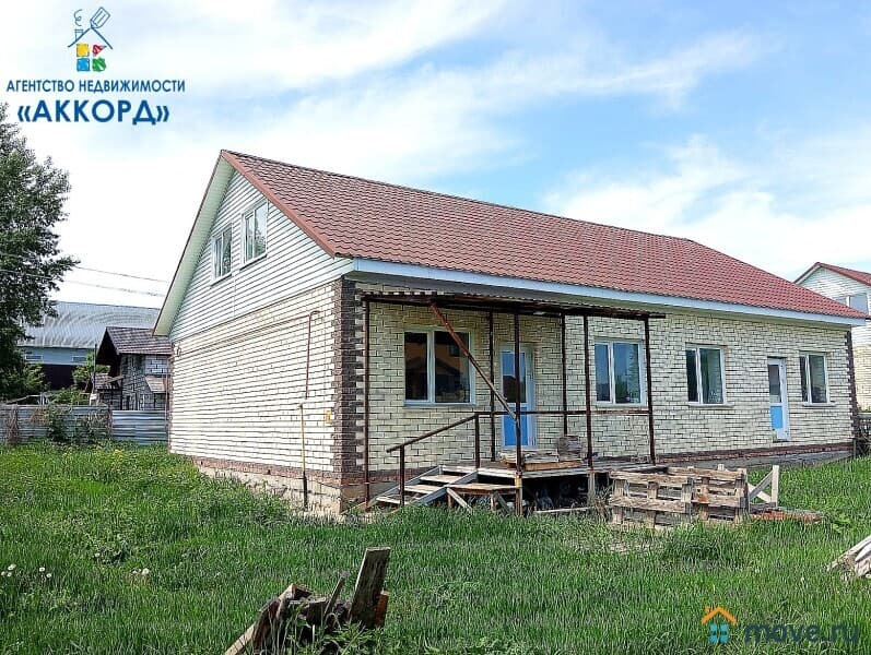 дом, 120 м²