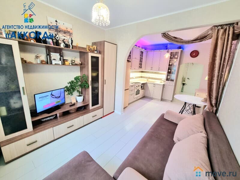 3-комн. квартира, 64.2 м²