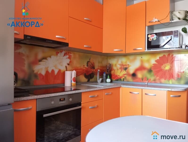 3-комн. квартира, 65.5 м²