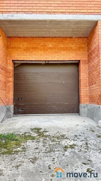 коттедж, 350 м&sup2;