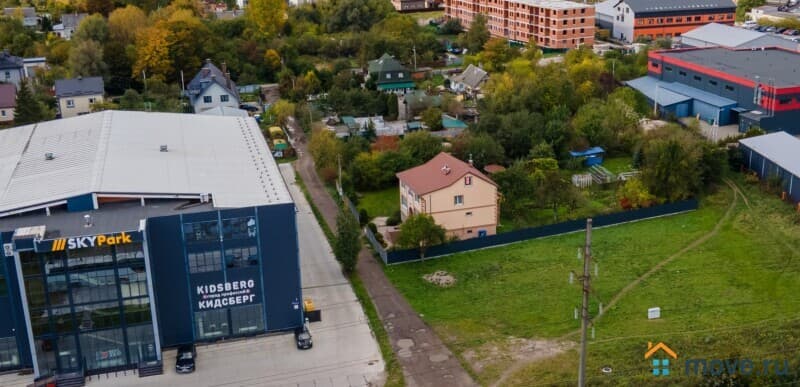 участок, 400 м²