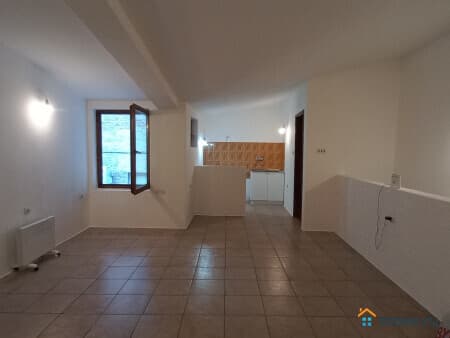 Продается 5-комнатная квартира, 103 м², Beograd, Гундуличев-Венац, 55