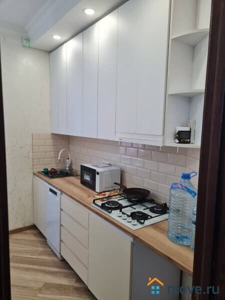 3-комн. квартира, 90 м²