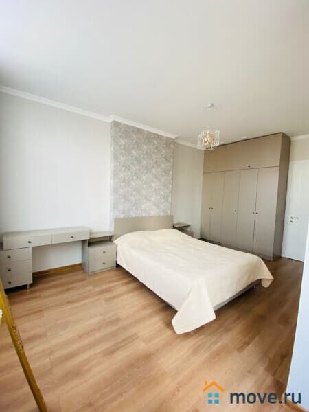 3-комн. квартира, 90 м²