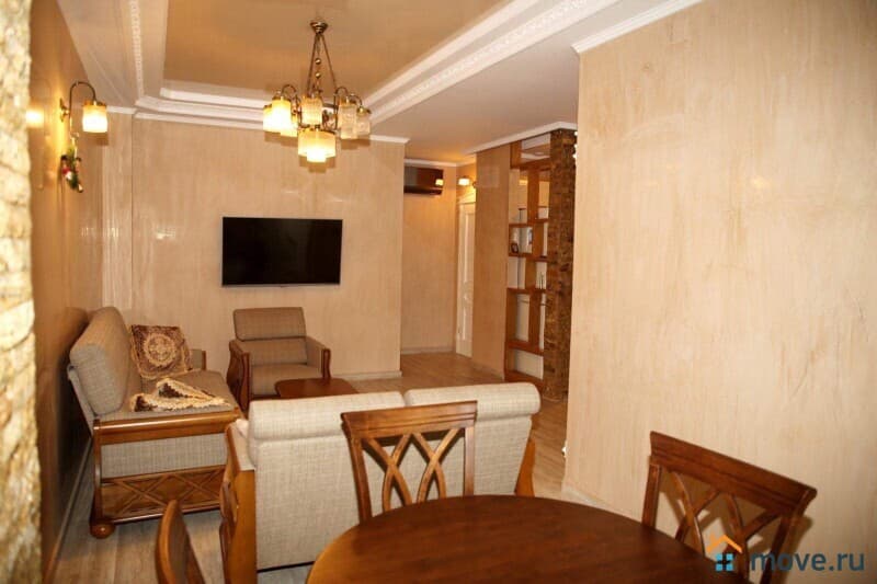 2-комн. квартира, 85 м²