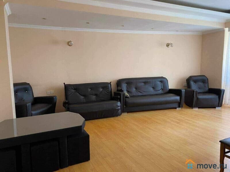 3-комн. квартира, 110 м²