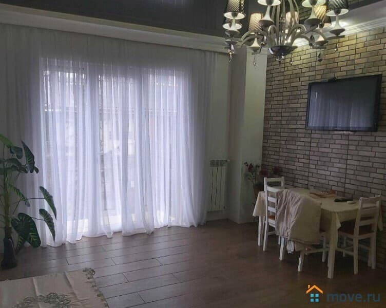 3-комн. квартира, 70 м²