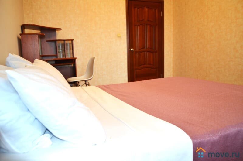 2-комн. квартира, 80 м²