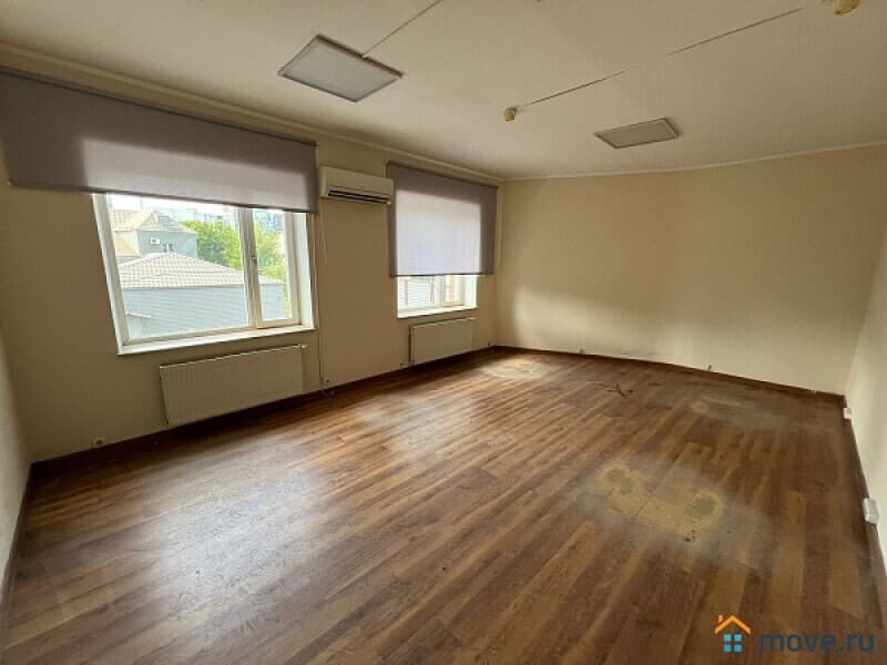 свободного назначения, 340 м²