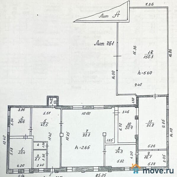 нежилое здание, 469 м²