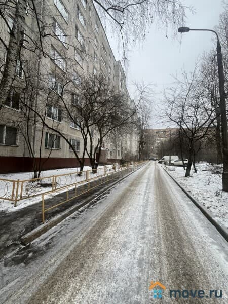 комната, 32 м&sup2;