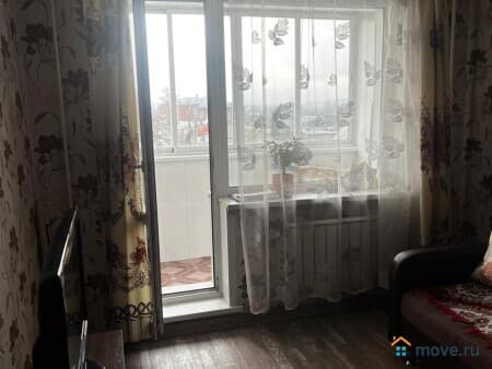 Продам 2-комнатную квартиру, 44 м², Кемерово, улица Линия 1-я, 4