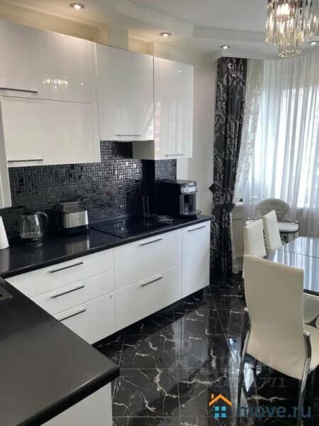 3-комн. квартира, 79 м&sup2;