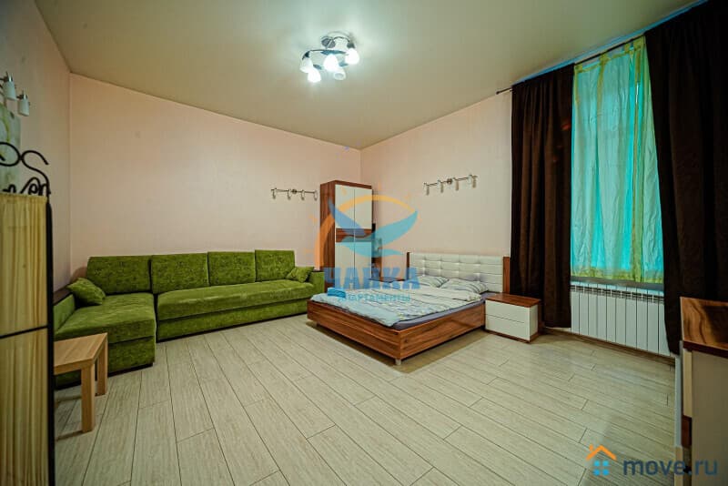 2-комн. квартира, 90 м²