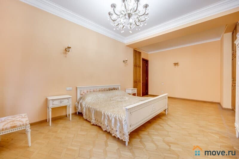 5-комн. апартаменты, 183 м²