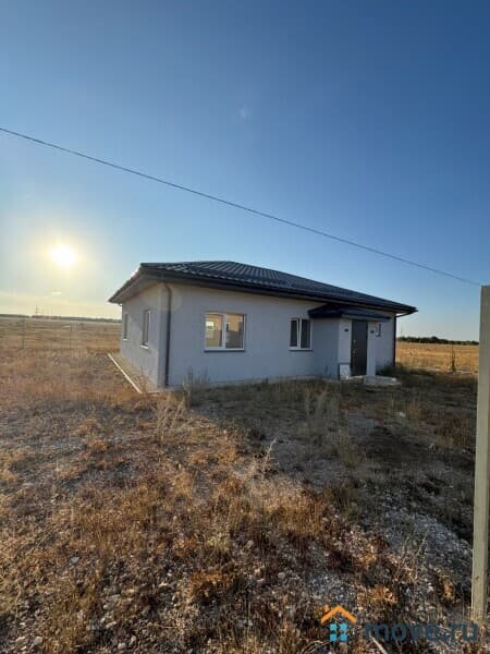 дом, 93.9 м&sup2;