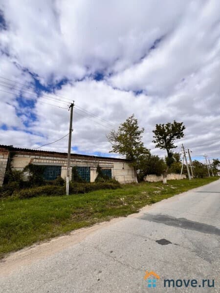 нежилое здание, 160 м²