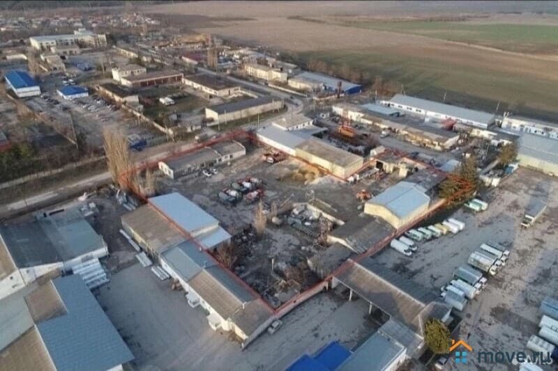 свободного назначения, 1700.4 м²