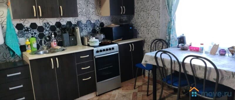 дом, 70 м²