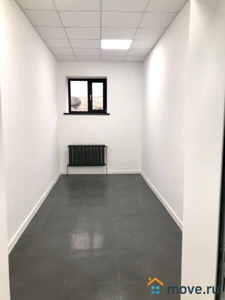 склад, 14.3 м&sup2;