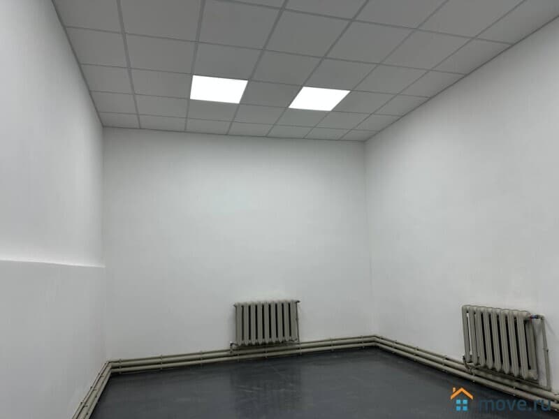 склад, 25.7 м&sup2;