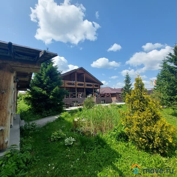 коттедж, 200 м&sup2;