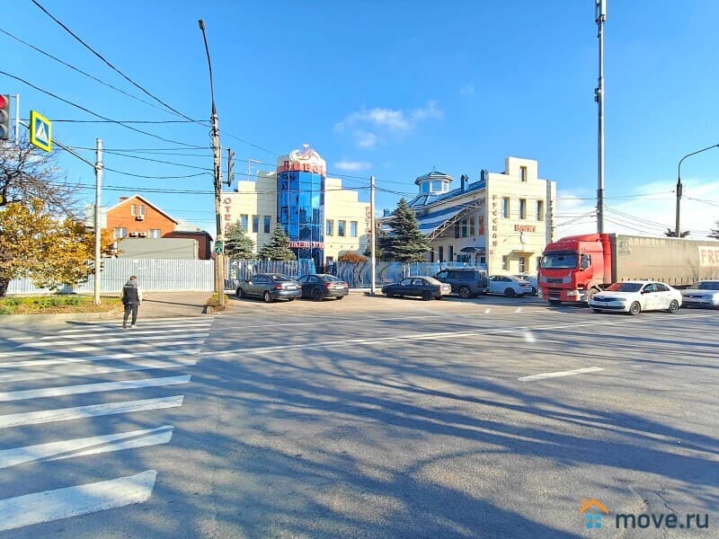 гостиница, 2000 м&sup2;