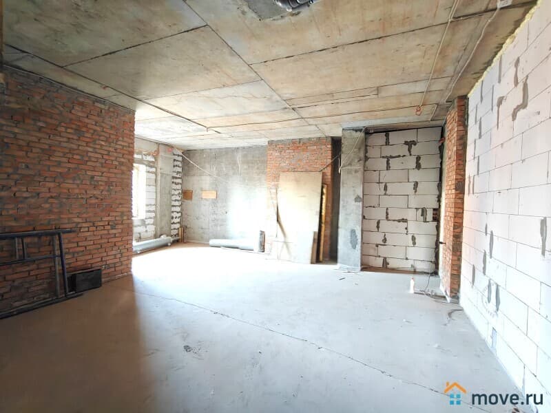 нежилое здание, 305 м&sup2;