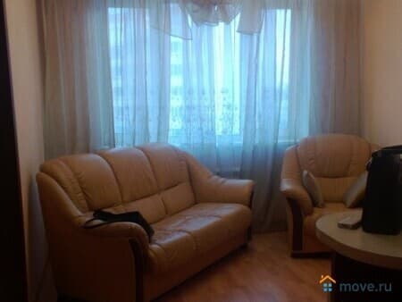 Продаем 1-комнатную квартиру, 38 м², Москва, улица Богданова, 10