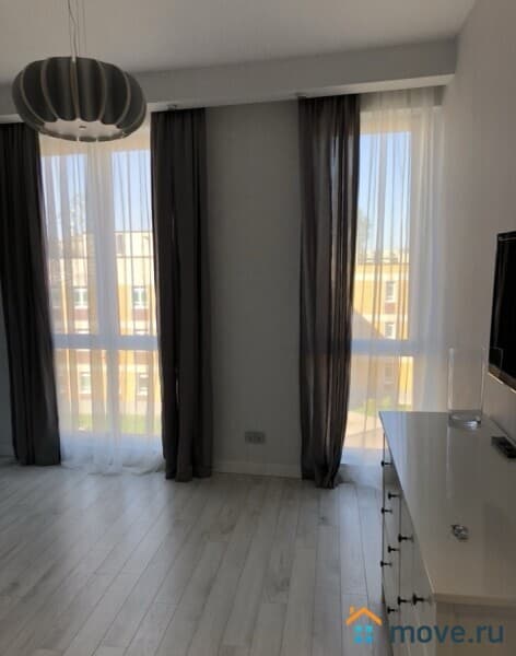 2-комн. квартира, 90 м²