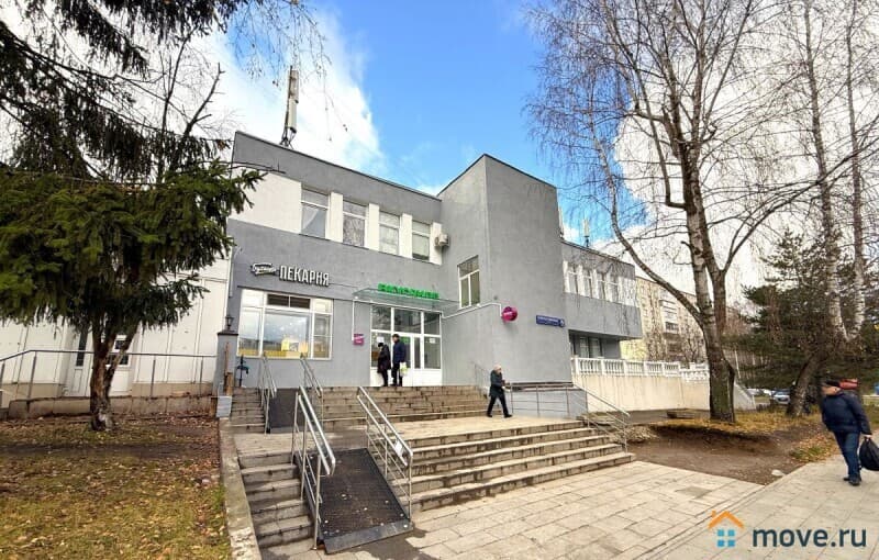 нежилое здание, 1594.4 м²