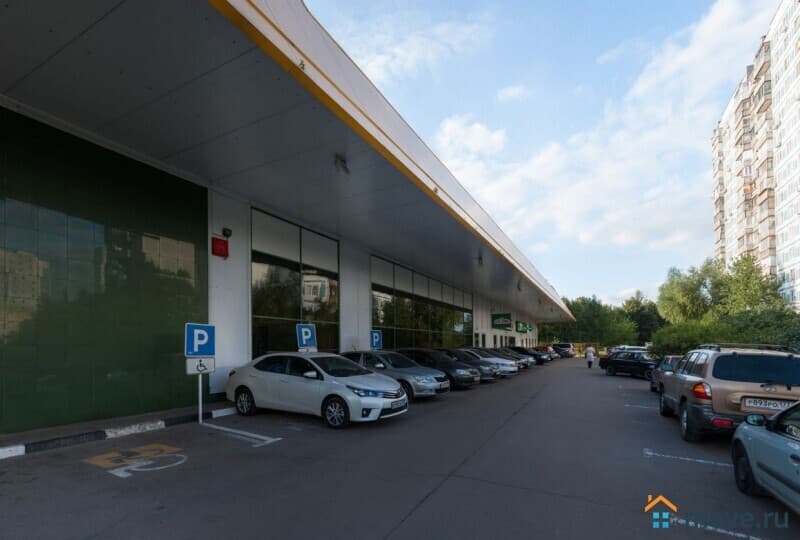 нежилое здание, 3364.4 м²