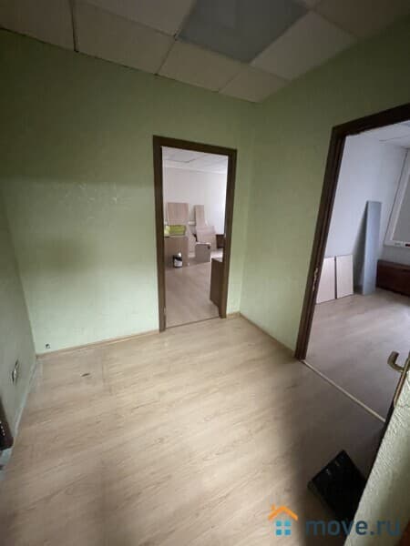 нежилое здание, 925.7 м&sup2;