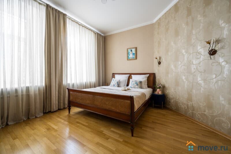 3-комн. квартира, 100 м&sup2;